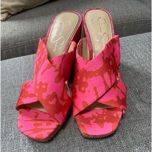 ⭐️Brand New⭐️ Beautiful Pink 🌸 wedges